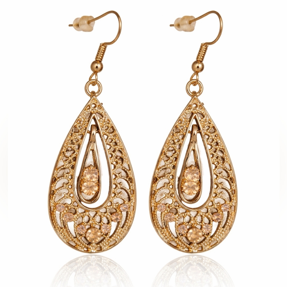 CLEARANCE Elegant Gold Teardrop Earrings